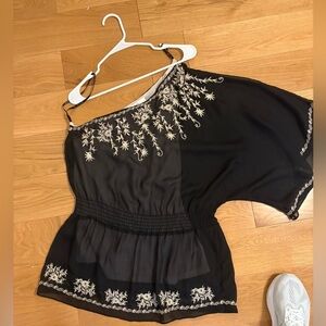 Ark & Co Black and Cream Embroidered one shouldered blouse